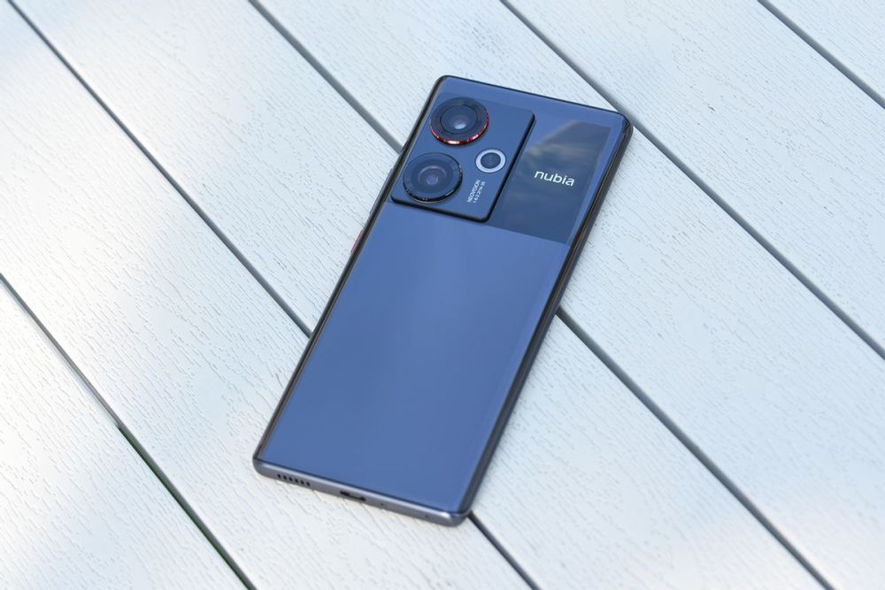 除了真我GT Neo5，我们还能买到哪些1TB手机？