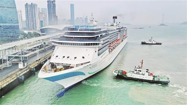 艺术之船"地中海号"邮轮首次来厦!厦门邮轮产业再添母港航线_腾讯新闻