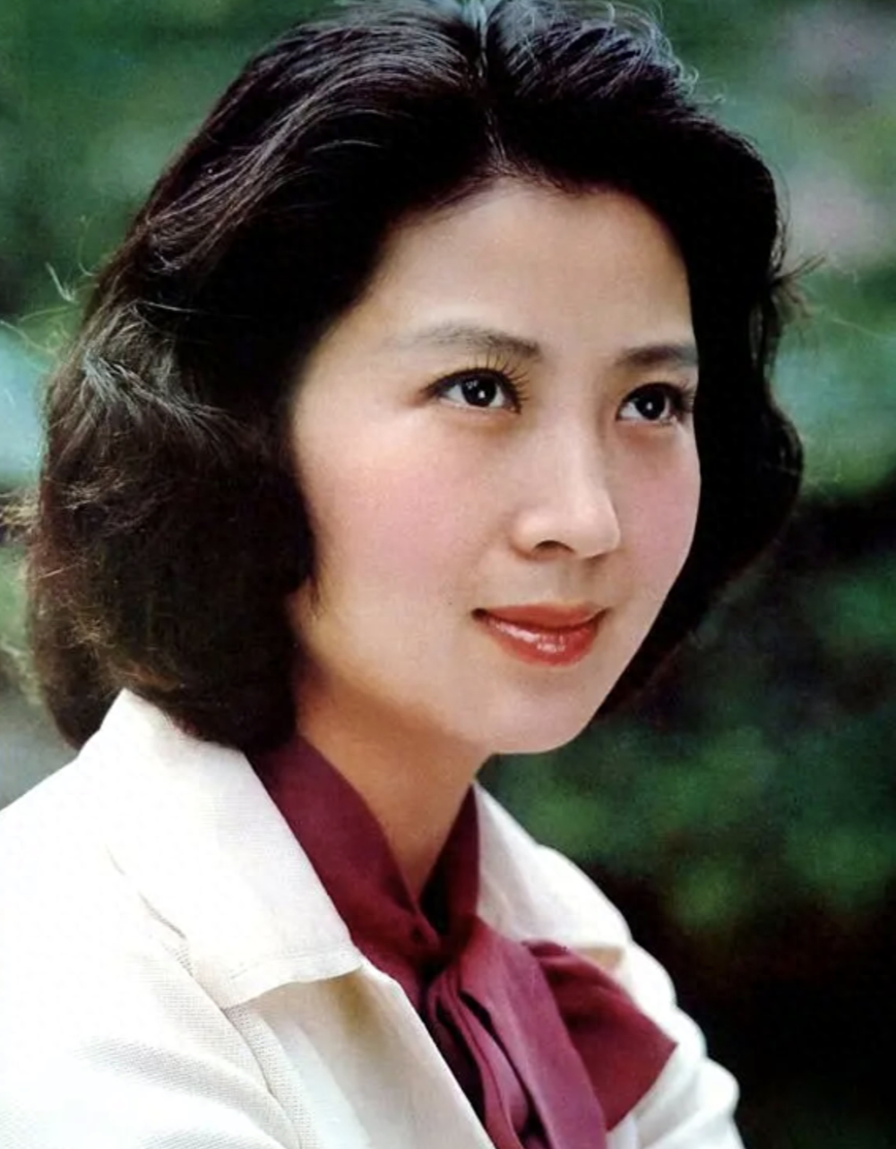 演员吴海燕:我这辈子最正确的决定,就是嫁给了情投意合的师兄_腾讯