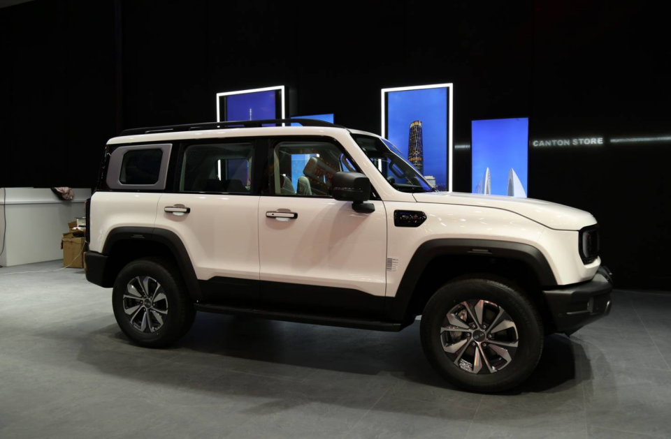 入门四驱起步1798万全新bj40越野车广州参展粗犷变精致