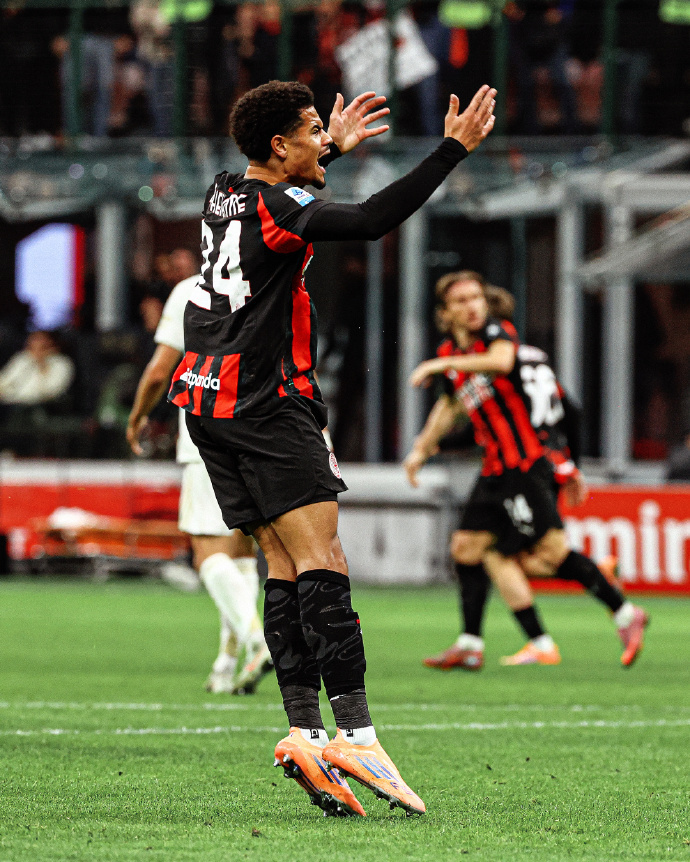 2-2！莫德里奇助攻 新援神鬼莫测 米兰93分钟绝平 守住榜首