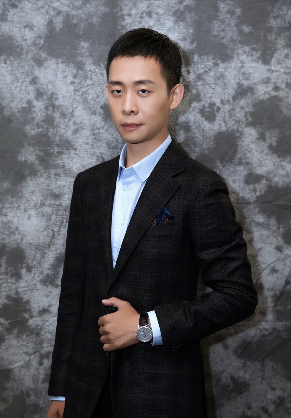 张译不忍了!一句话撕下内娱"最后的体面",被曝息影另有真相