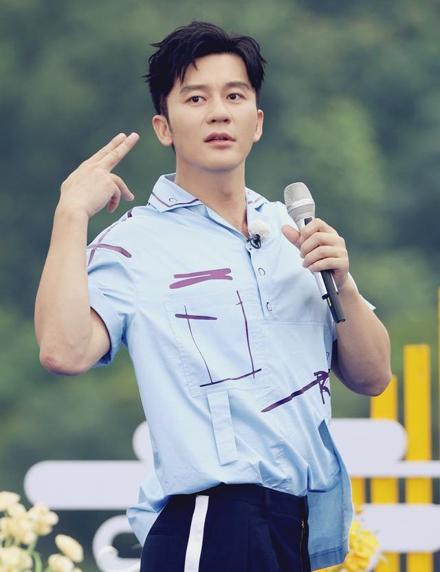 《奔跑吧》首播,李晨言论遭网暴,道歉背后是日益缩小的舆论空间