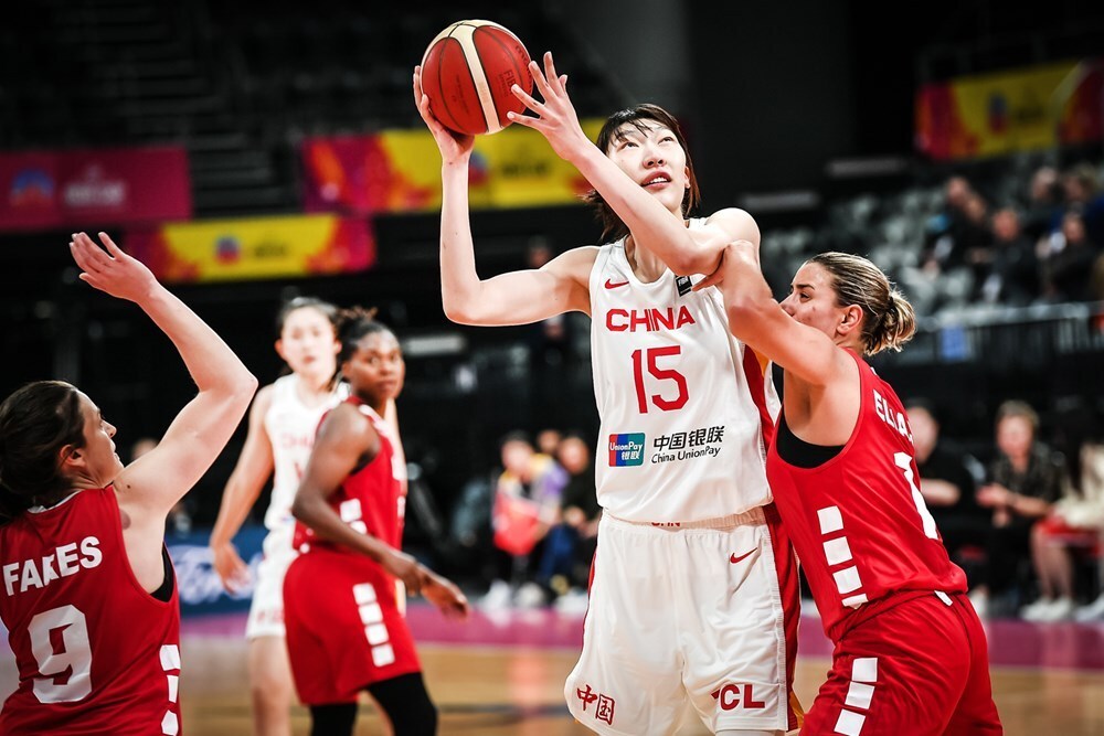 17 10夺mvp!韩旭无愧女篮亚洲杯第一球星,内线新绝配15 6抢镜_腾讯新