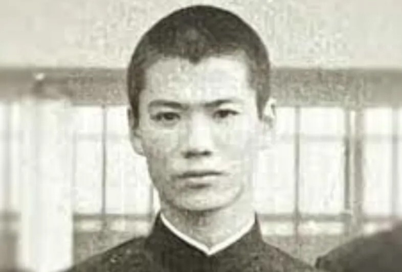 松永太很可能像电信诈骗一样,广撒网,对许多当年的同窗用了同一套说法