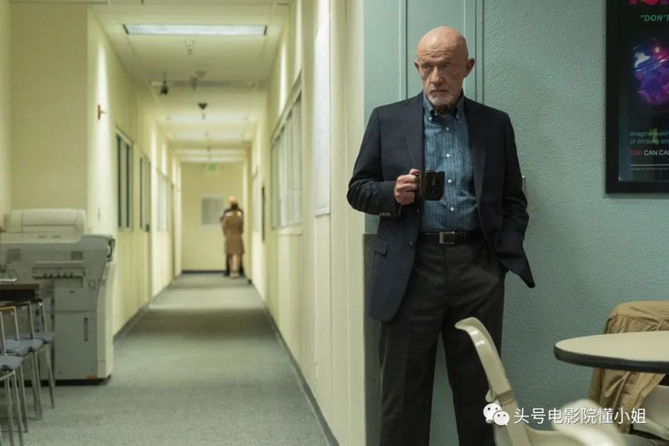 “叮叮叔”病逝！《绝命毒师》播完十年多人去世，风骚律师最倒霉_腾讯新闻