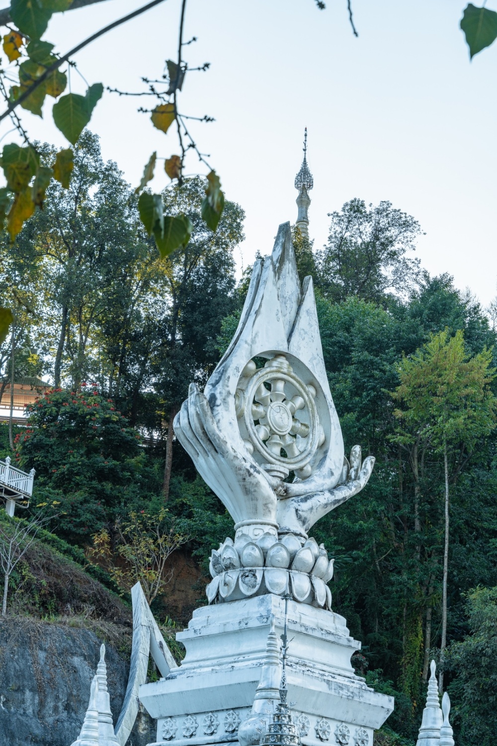 芒市勐焕银塔