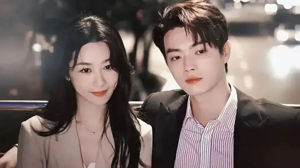 同样演许凯的心动女友,32岁杨紫和34岁谭松韵,差异一目了然