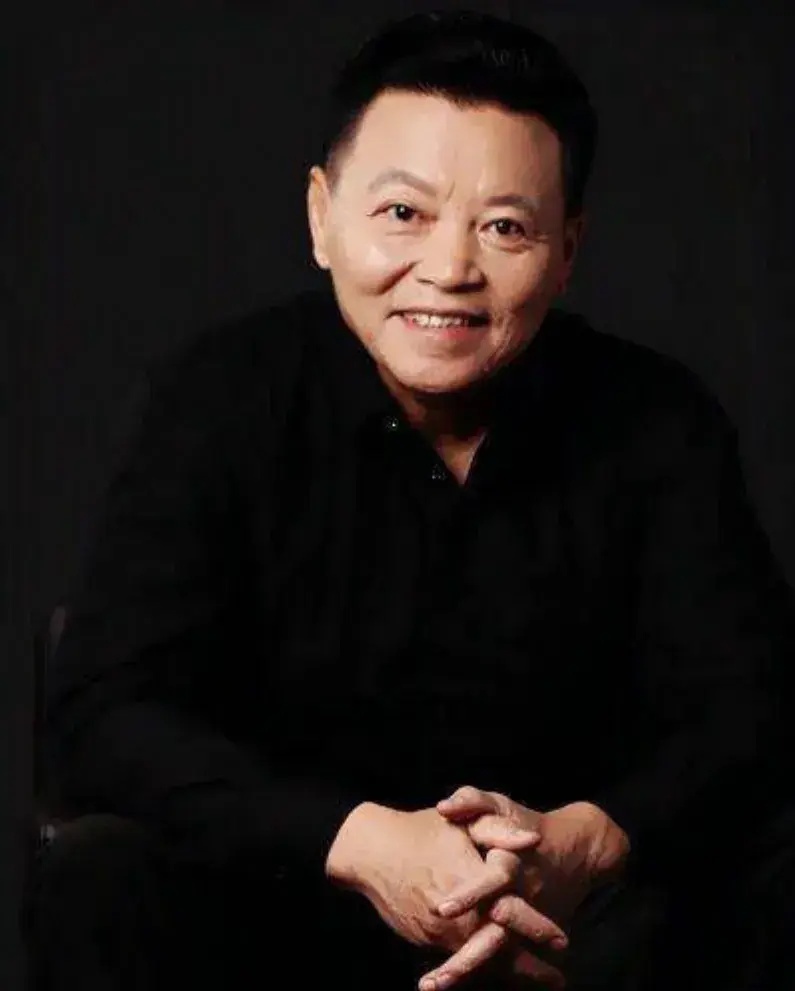 赵小锐相亲对妻子一见钟情三个月闪婚幸福满满