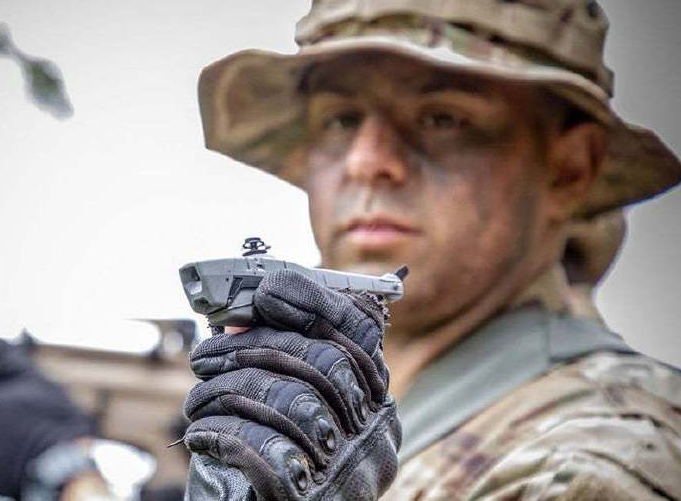 偵察兵還得靠狙擊手配合？這對搭檔到底強在哪？ - 