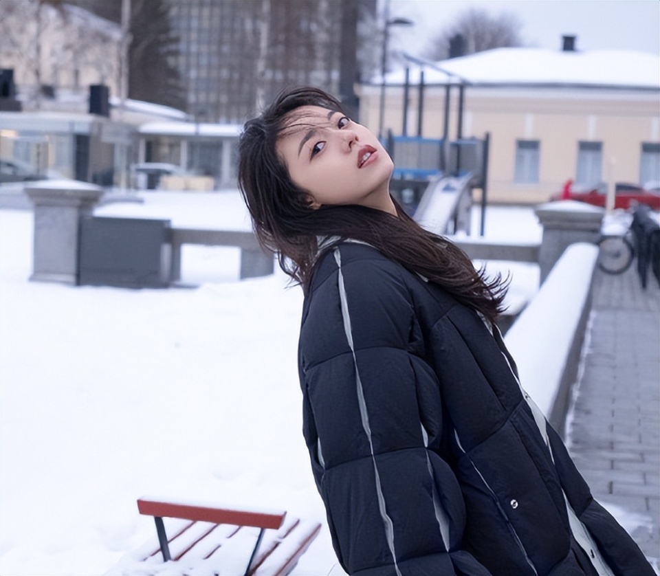 21岁的年纪,11年的演艺生涯,美貌与才华并存的赵今麦又出王炸!