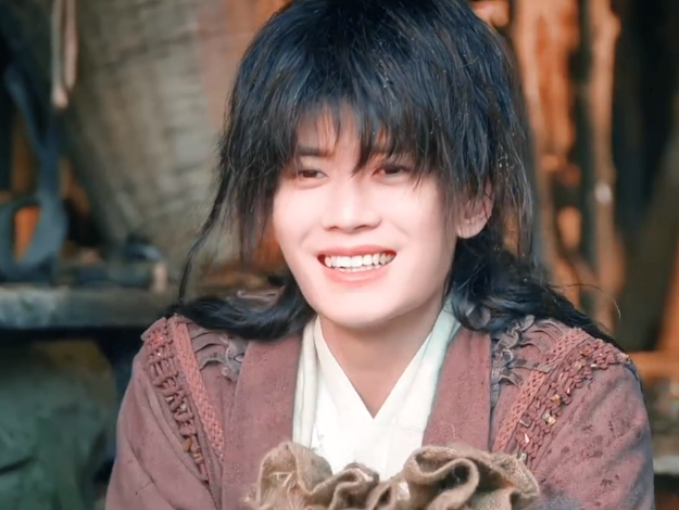 《烈焰》6集大爆,离不开3大功臣,任嘉伦"装傻"炉火纯青_腾讯新闻