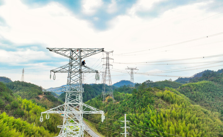 最新进展,329国道,天目未来谷研学城电力配套输电线路迁改工程全部完