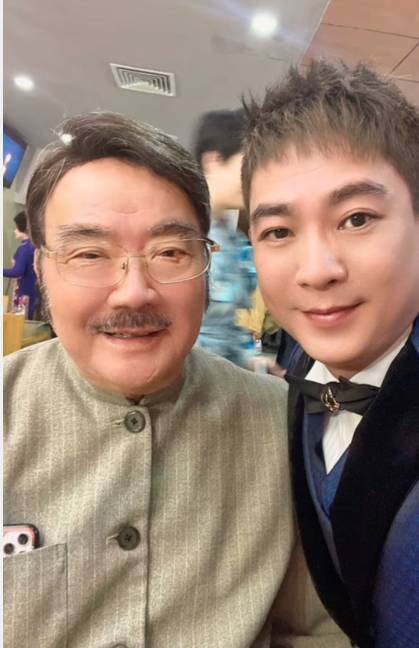 卢海潮病逝,儿子发讣告透露后事:将于9日上午举行网上追思会_腾讯新闻