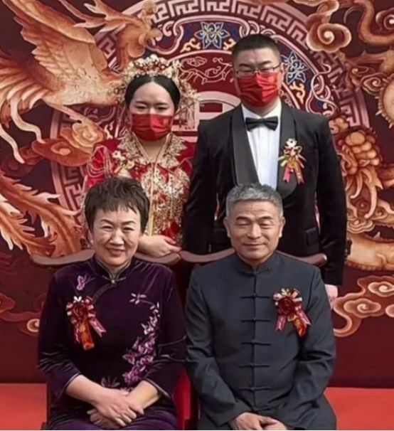 《失孤》原型被拐案宣判:人贩子死缓,亲母大哭,郭振决定跟养家_腾讯