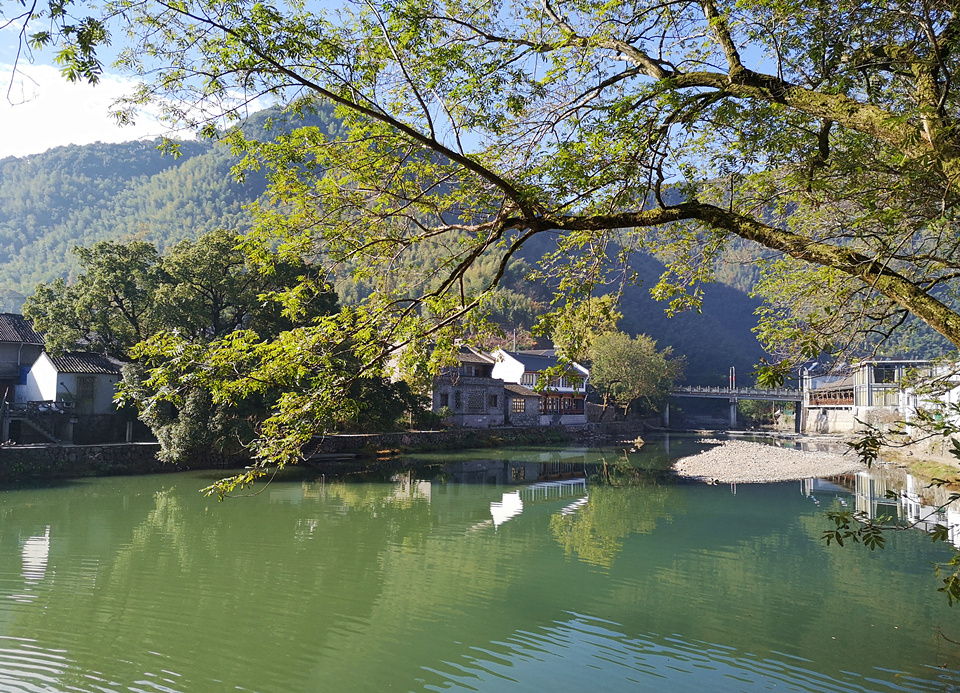 走近浙东美丽乡村的山里人家