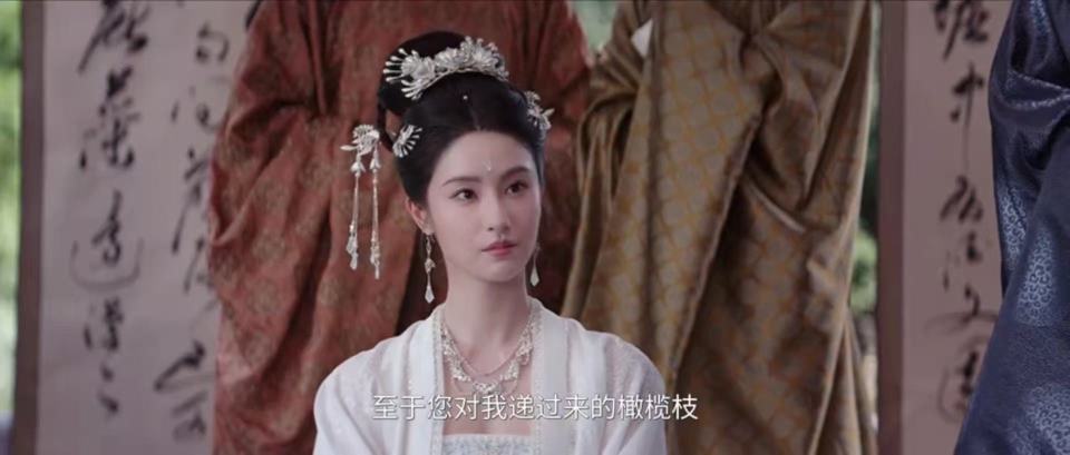 大奉打更人：临安怀庆傻傻分不清楚，许七安装晕，接受怀庆腰牌_腾讯新闻