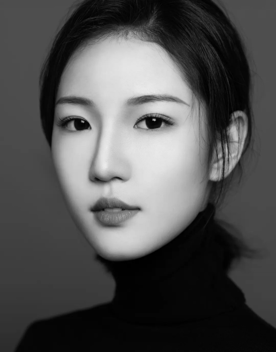 《长相思2》：主持人出道，25岁的她凭“最美背景板”出圈_腾讯新闻