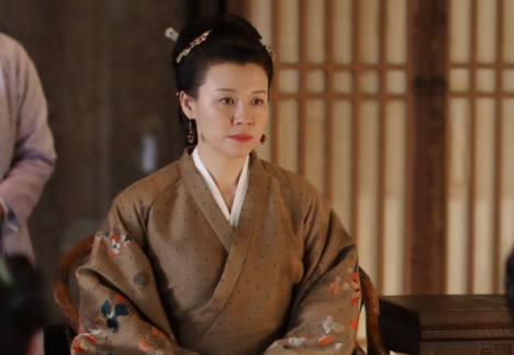 李冰冰炒绯闻、章子怡扮嫩，不可一世的“四旦双冰”，也走到今天晋升中将军衔2023已更新(知乎/哔哩哔哩)晋升中将军衔