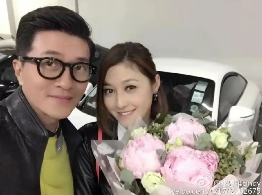 林韦辰大病初愈复工带货，气色尚可显苍老，为郭晋安旗下产品卖力带货_腾讯新闻