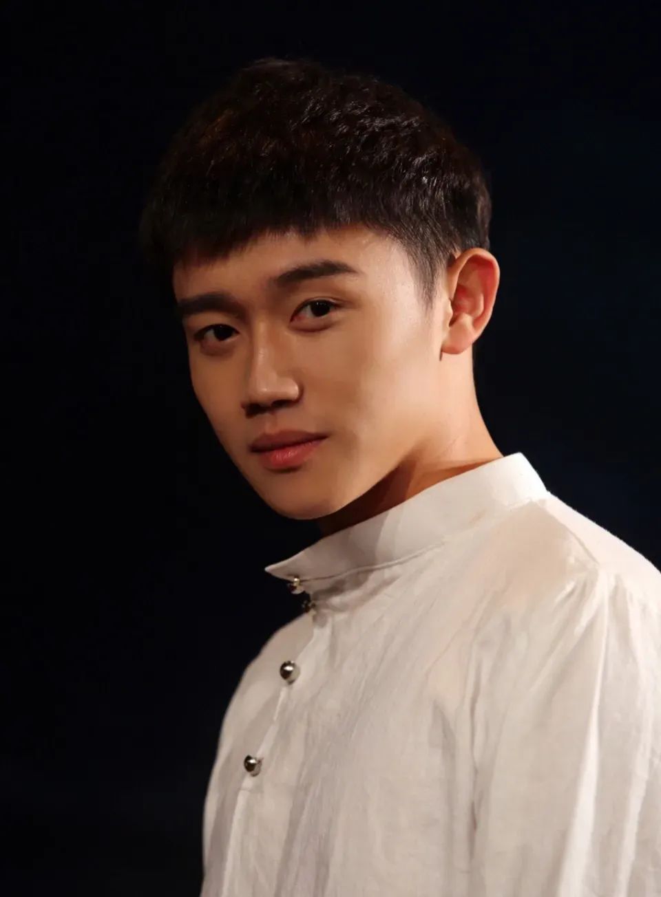 《父辈的荣耀》李乐：曾是张晚意的助理，28岁靠顾兆成能熬出头吗_腾讯新闻