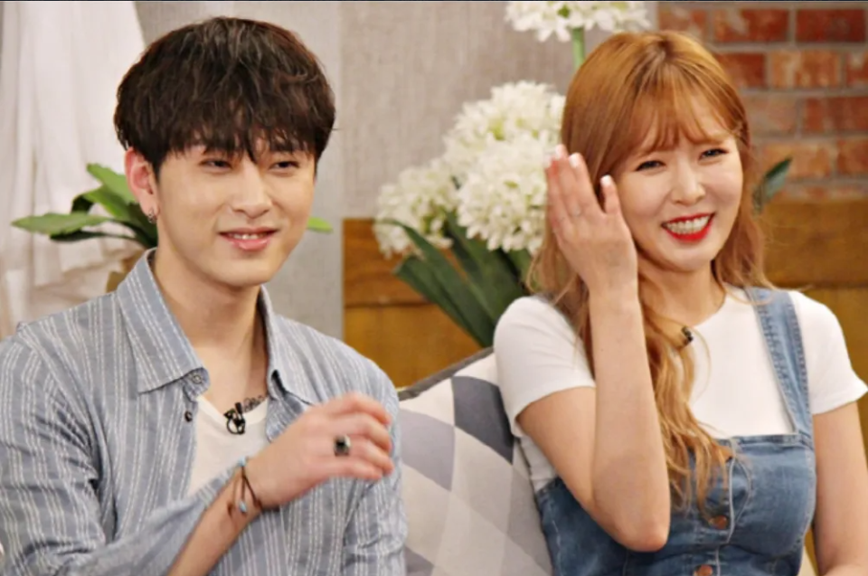 泫雅遭圈内好友赵权,孟佳取关,皆因龙俊亨视频事件?男友回应了