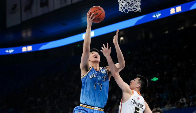 6人轰93分北京队集体暴走同曦送上助攻季后赛已成囊中物