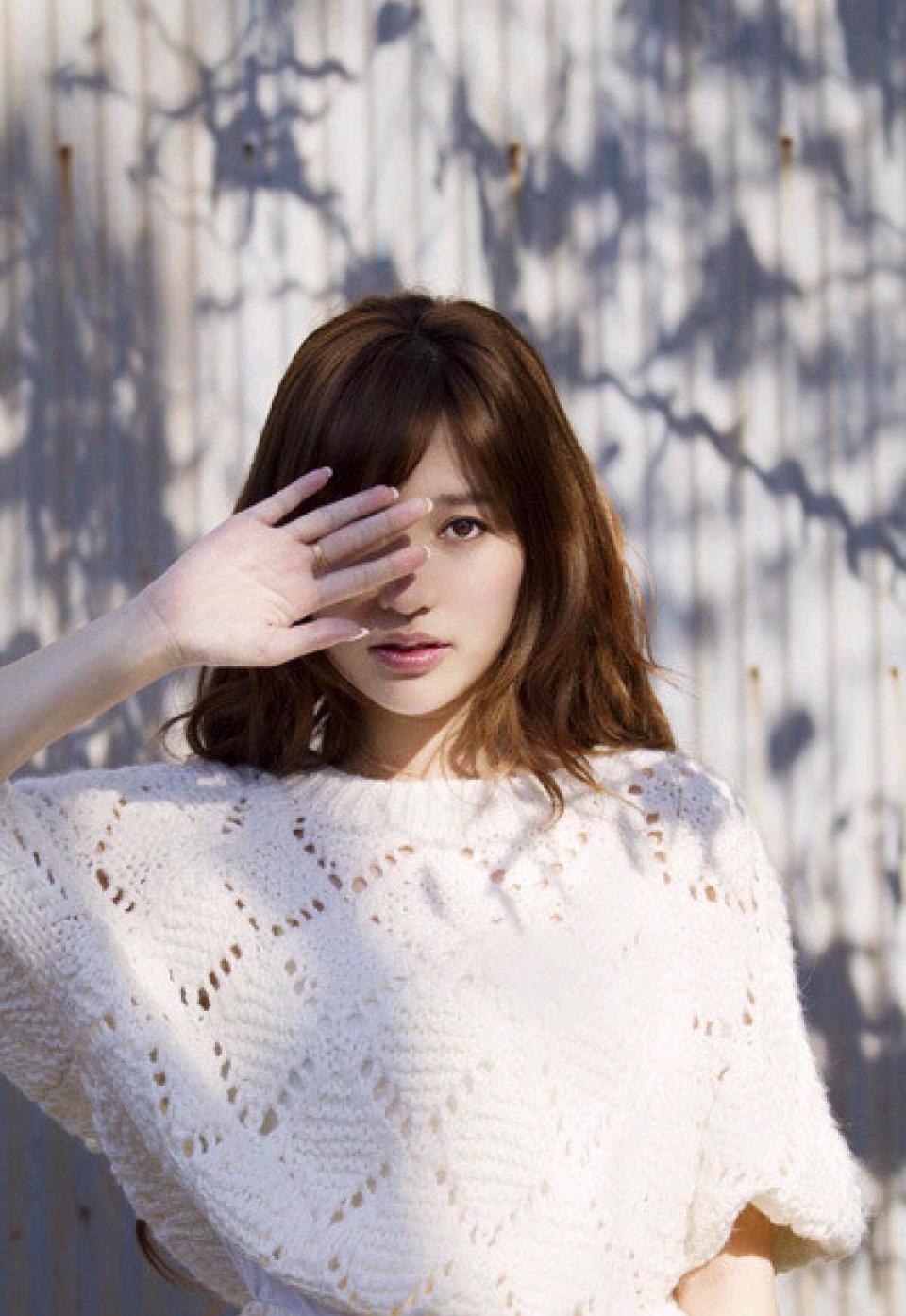 42岁金莎对小19岁男友说要做婚前财产公证,男友瞬间变脸