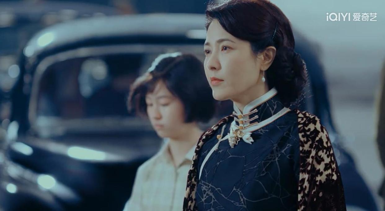 晉城這一天，身材曼妙有致、不裝嫩、不硬凹的曾黎，定義了什麼叫仙女下凡 - 