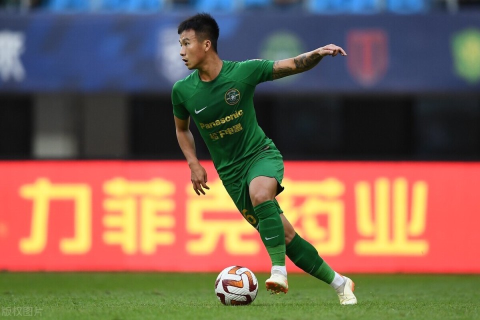 浙江队外援弗兰克受伤,本土新星姚均晟机会来了,外号:中国小贝_腾讯新
