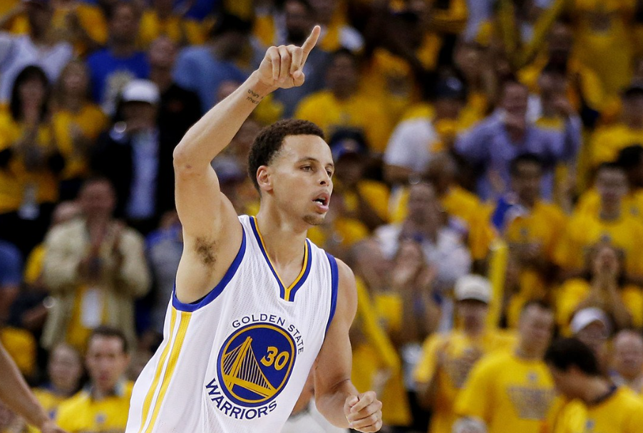 库里场均26分无缘fmvp,老詹