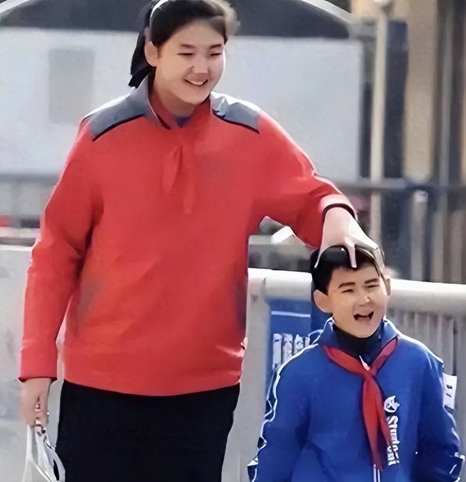 杨毅点出张子宇隐患!球迷担心一旦受伤就成玻璃人,主帅自有妙计