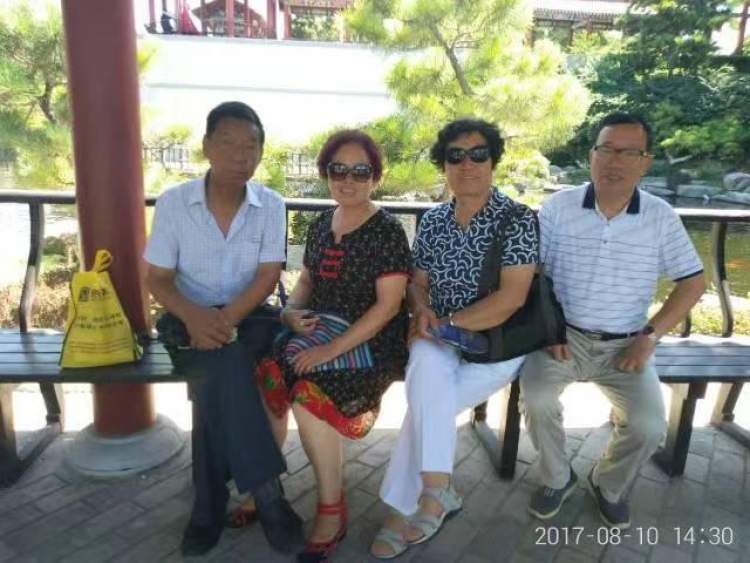 宫城共有九座城门,南面正中为丹凤门,东西分别为望仙门和建福门;北面