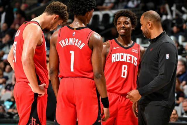 火箭5场季前赛,3场首发相同,4胜1负说服乌度卡_腾讯新闻