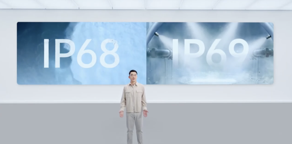 641