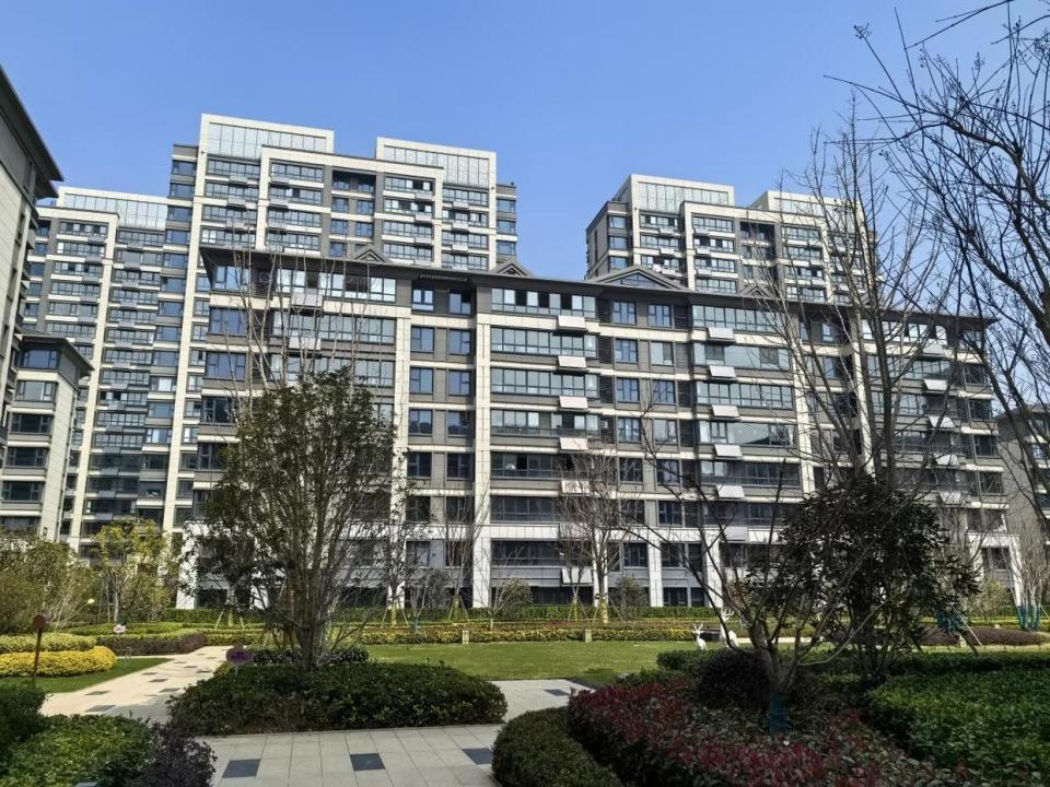 一个以8层洋房为主的低密住宅,实探合肥省府北的琥珀晴川里!_腾讯新闻