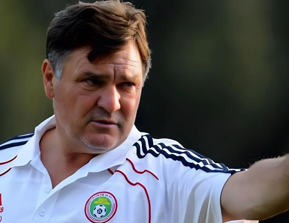 国足无限接近历史最低排名:卡马乔曾带国足跌至109位!