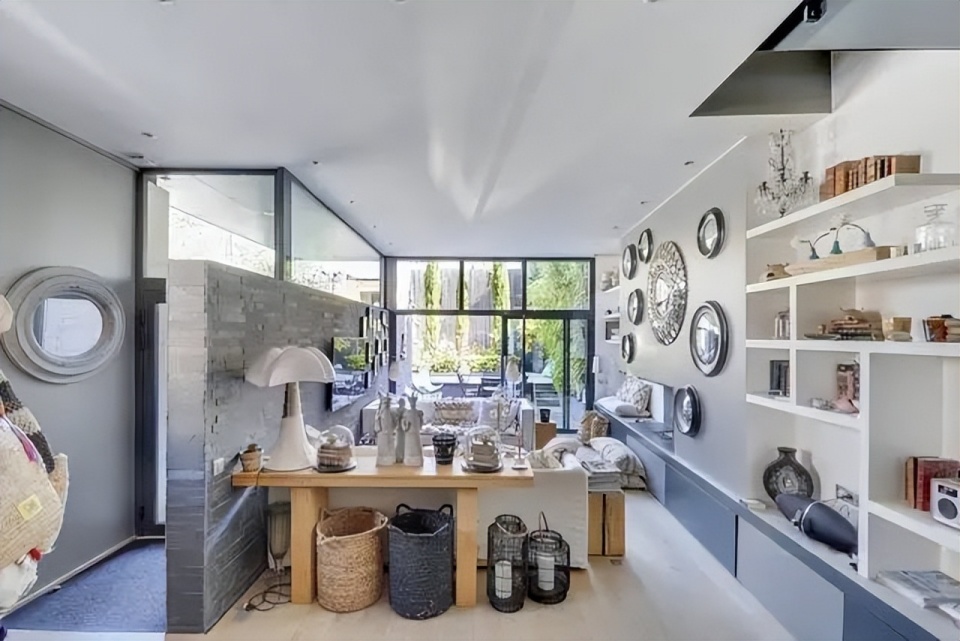 闺蜜家120平复式楼设计,30公分下沉客厅 竹林露台,创意爆棚!