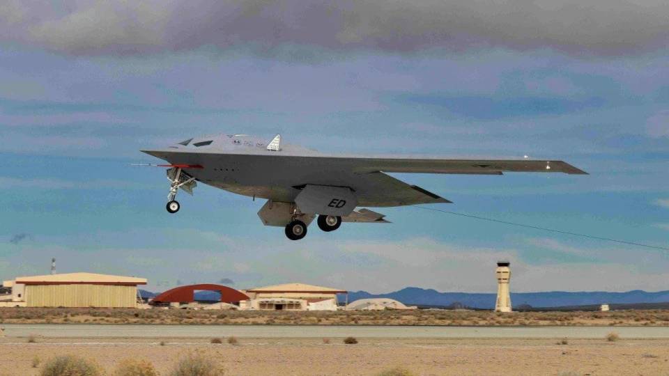 B-21�״�ʵս�Էɣ�һ��ȫ�µ���Ϸ����