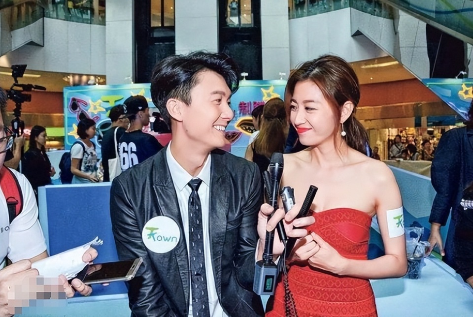 陈自瑶沈卓盈徐淑敏新春团聚,冻龄模样似三胞胎,仨姊妹她最幸福_腾讯