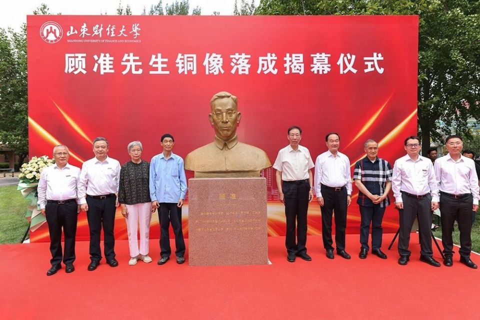 顾准：时代风骨与精神回响 | 人文_腾讯新闻