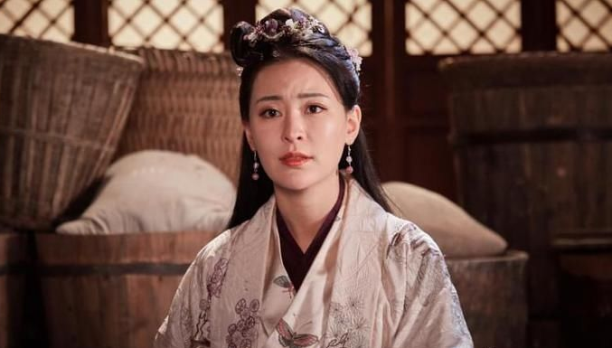 西晋灭亡：皇后给匈奴皇帝生3个孩子，晋愍帝端茶倒水_腾讯新闻