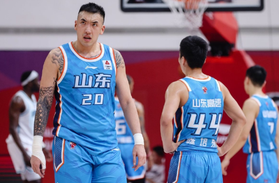 陶汉林减重50斤,国家队18日热身,上海签2米08新星