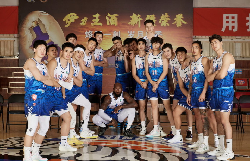 cba战3场,cctv5直播北控vs青岛,新老土豪广州 新疆男篮亮相-腾讯新闻