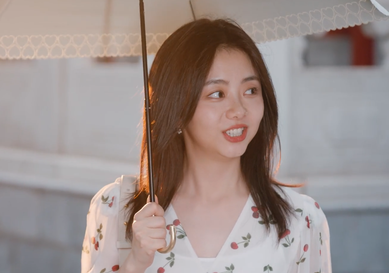 谭松韵显年龄了!