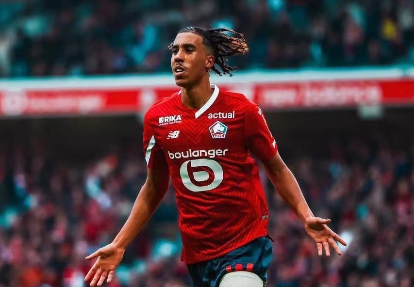 法国18岁天才中后卫约罗为何能吸引皇马?