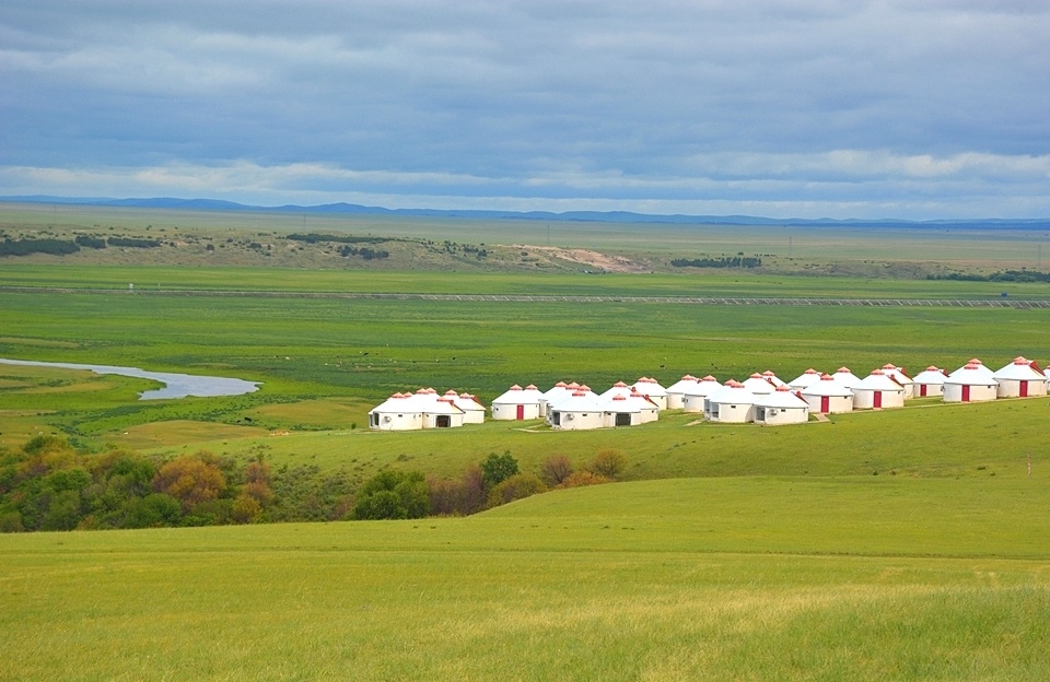 行摄大草原:巴彦呼硕《敖包相会》
