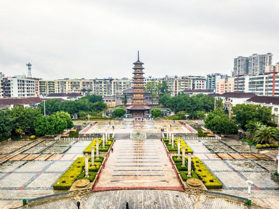 广东有一座很适合养老的城市,这里绿化好,环境佳,节奏慢物价低