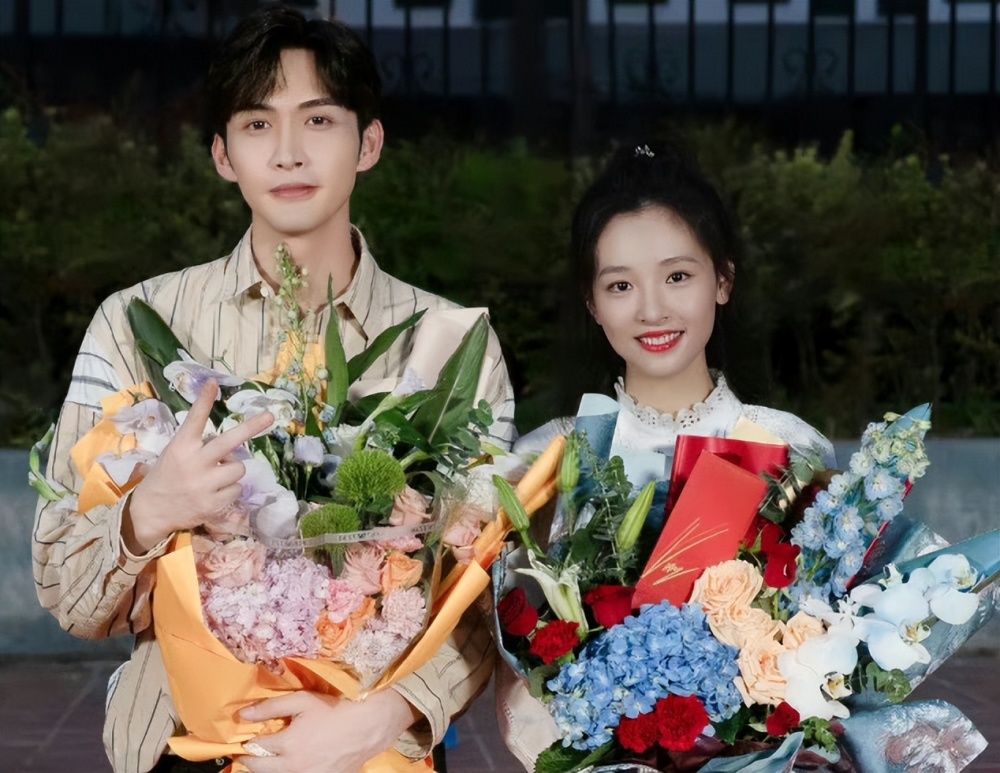 吴倩《三分野》已过审!和男主同框海报很唯美,粉丝:太期待了!