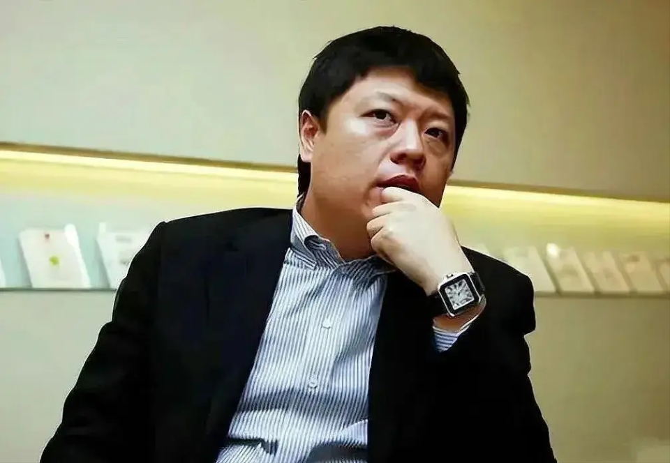 据悉,童瑶与王冉两人相差17岁,他们在一起多年,王冉没有什么绯闻,他给